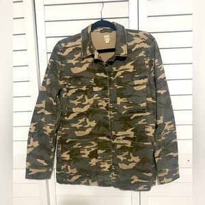 Camouflage Women’s Jacket